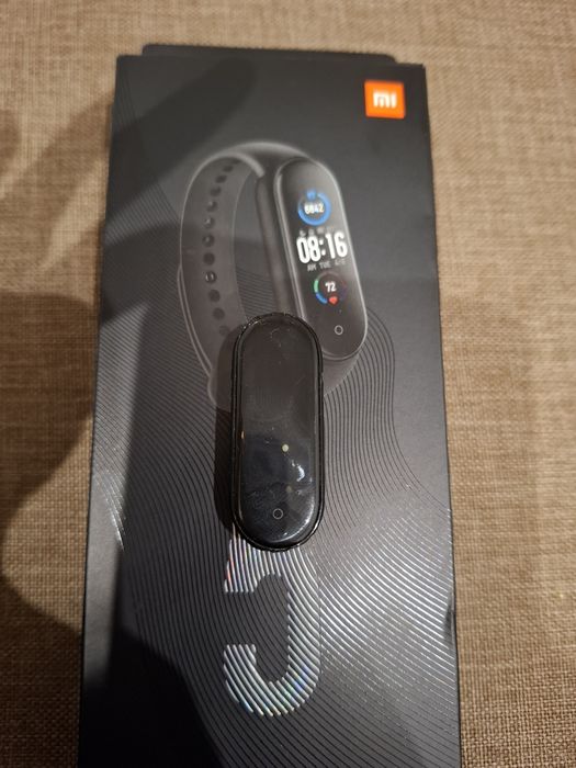 Mi band 5 com chassi danificado