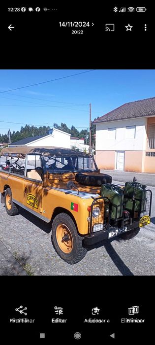 Land Rover Serie com 9 lugares de livrete