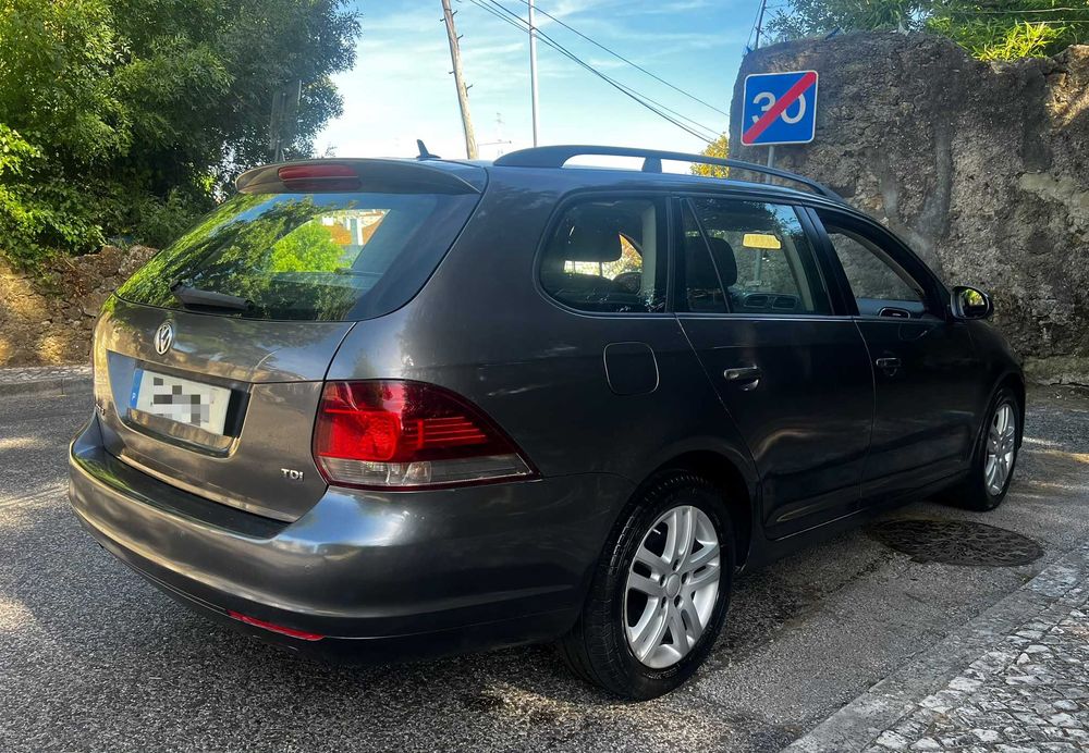 Volkswagen Golf Variant — fotografia 5