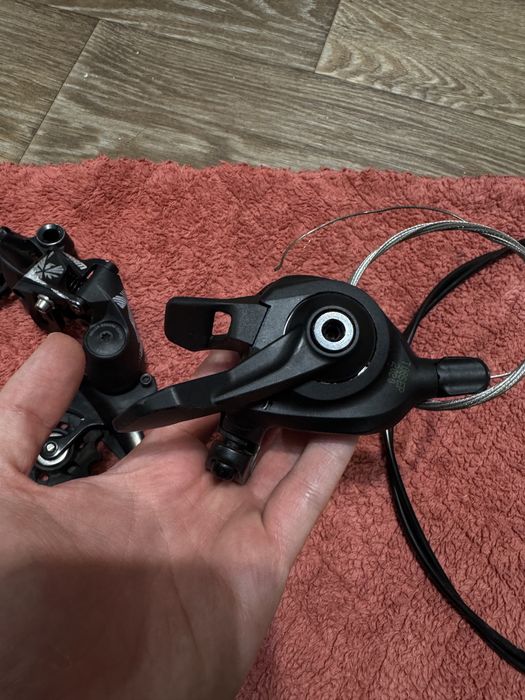 Перемикач та монетка SRAM NX