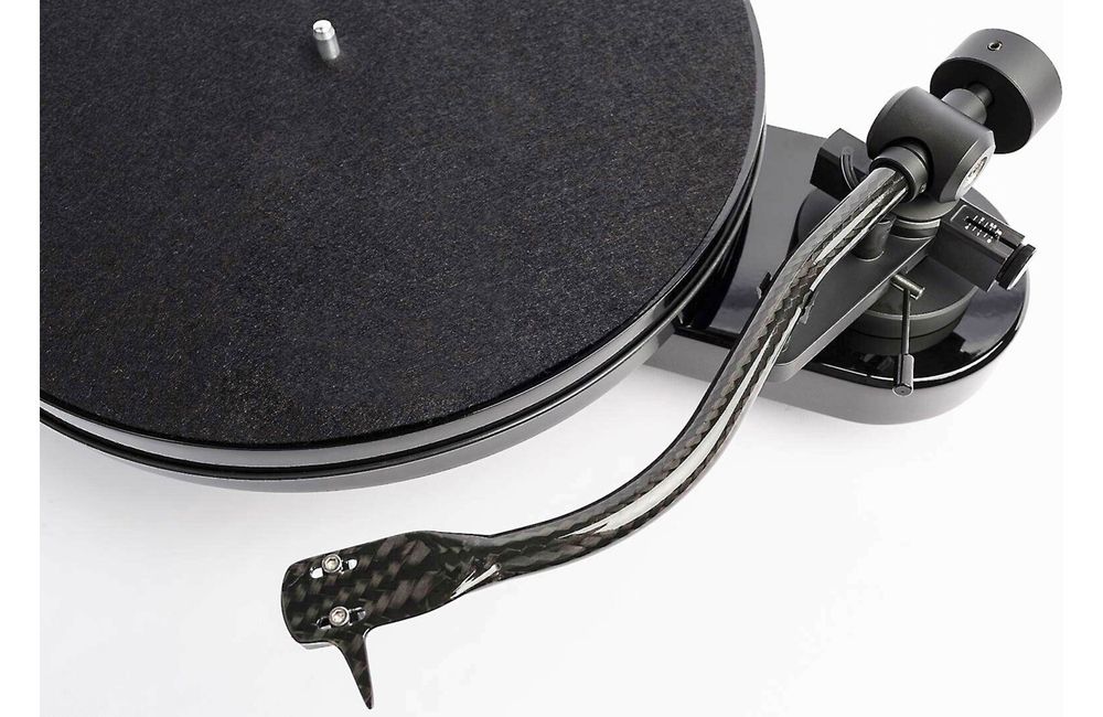 Pro-Ject RPM 1 Carbon, Gira discos