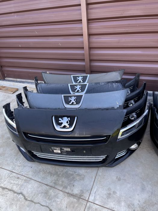 Авторозборка Пежо 3008 5008.Бампер передній Peugeot 5008