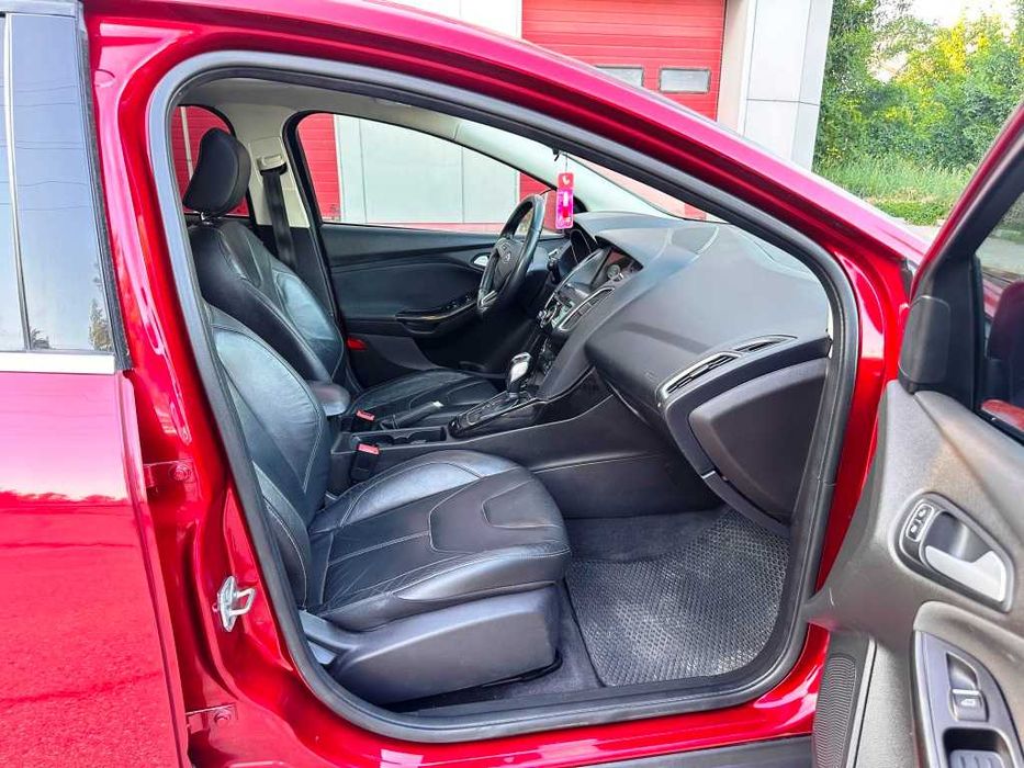 Ford Focus Rest TITANIUM