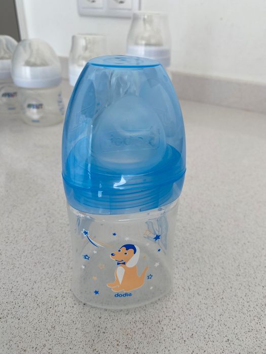 Lotes de 6 biberões Philips Avent e Dodie novos!