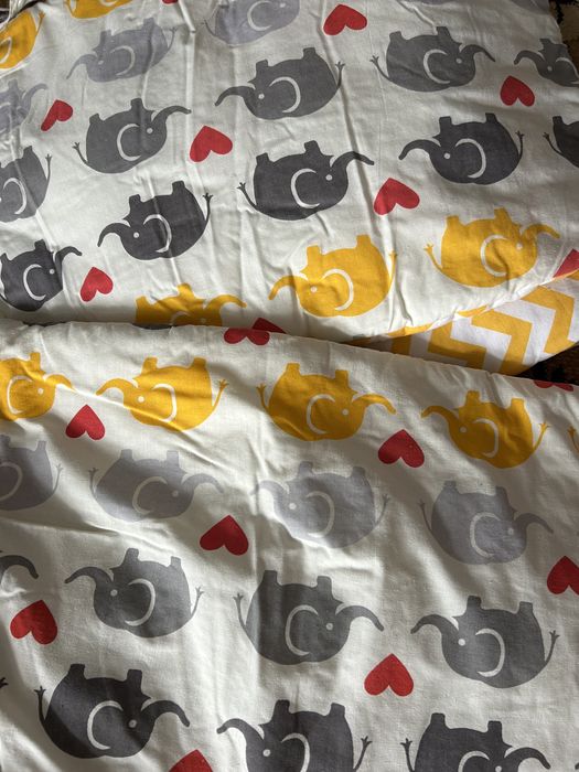 Бортики на дитяче ліжко набір