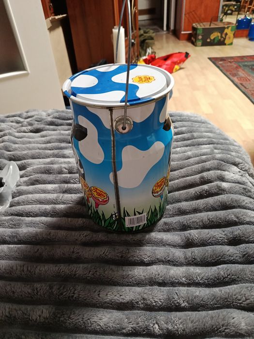 Puszka chupa chups