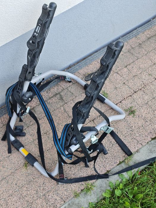 Bagażnik rowerowy na tylną klapę Peruzzo na 3 rowery (stan bardzo dobry)