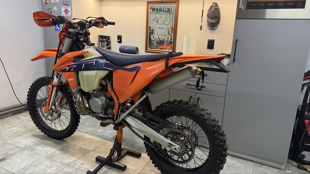 KTM EXC tpi 300.