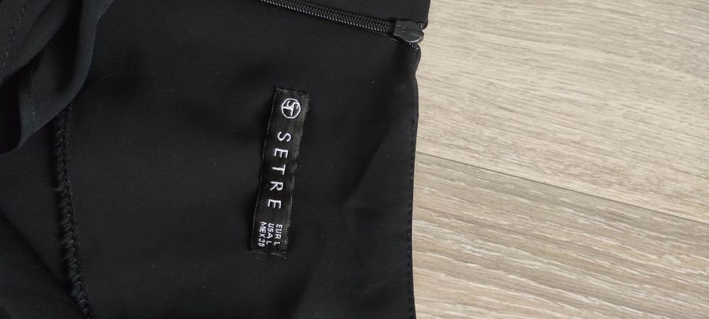 Сукня з великими червоними квітами, плаття, платье красное