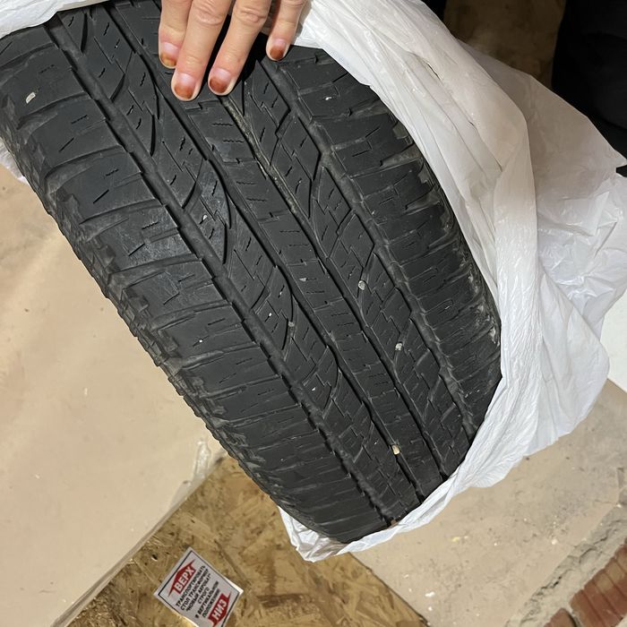 Yokohama Geolandar A/T G015 215/70 R16 100H
