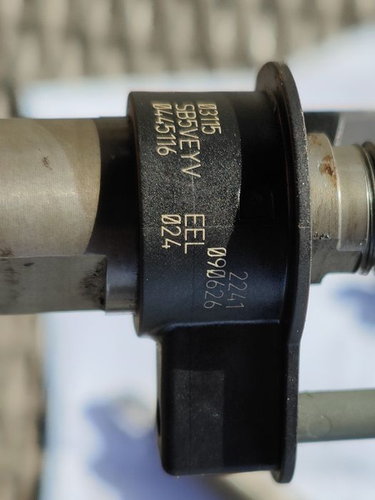 Паливна форсунка бмв bmw 0445116024 7805428-01 перевірені