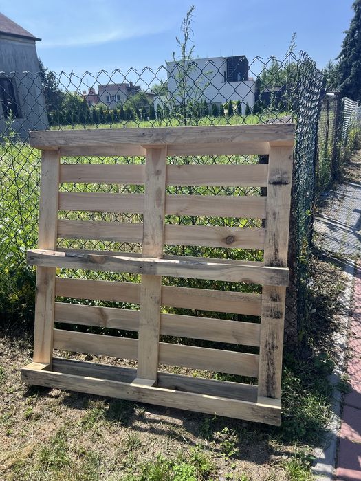 Oddam za darmo palety,odbior wlasny w Czestochowie