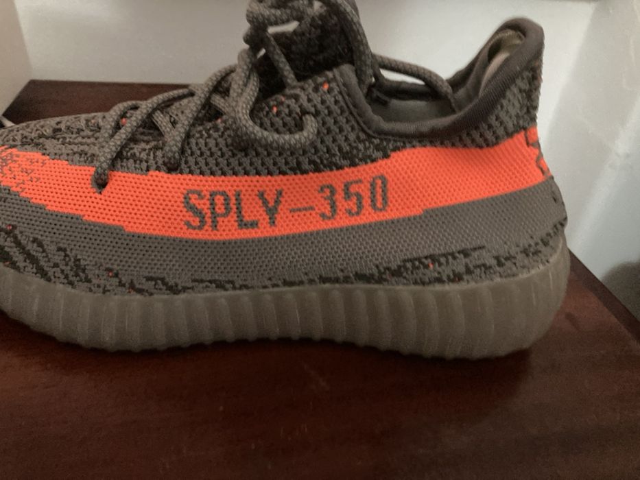 yeezy numero 38 e meio novos a estrear