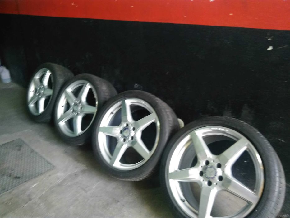 Jantes pneus originais Mercedes AMG