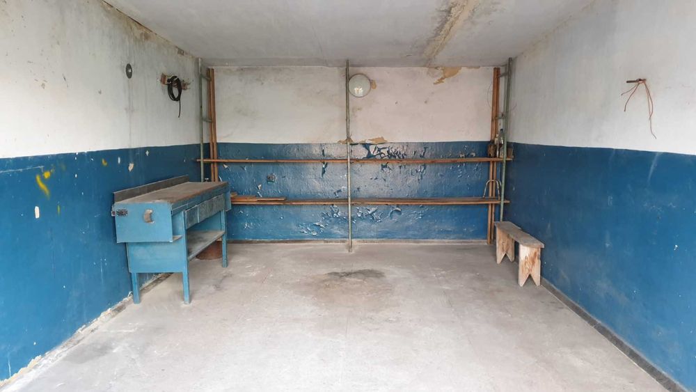 Кап. кирпичный гараж с подвалом  Кооператив «Автотурист» р-н Боженка.