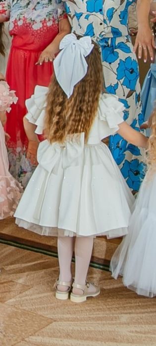 Сукня , плаття для дівчинки святкове
