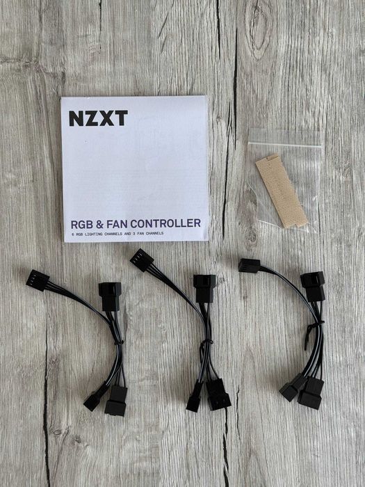Контролер NZXT RGB & Fan Controller (AC-CRFR0-B1)