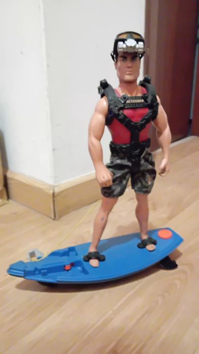 Action Man surf vários