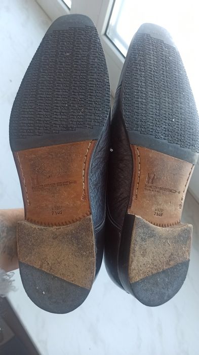 Кожаные туфли известного производителя Moreschi