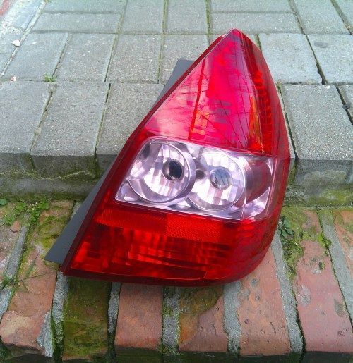HONDA JAZZ II 02-08 PRAWA TYLNA LAMPA ORYGINAŁ