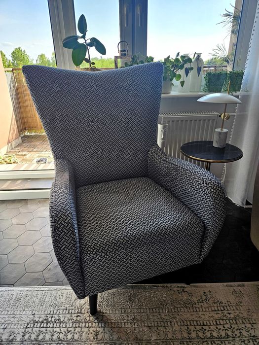 Fotel uszak w pepitkę