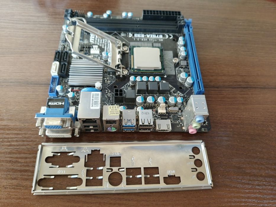 Комплект MSI B75IA-E33 + core i3 2120