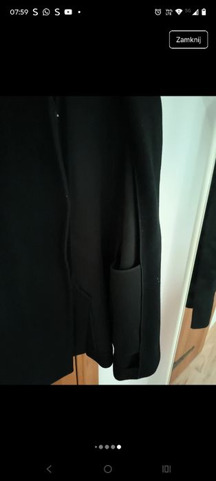 Wełniany płaszcz COS