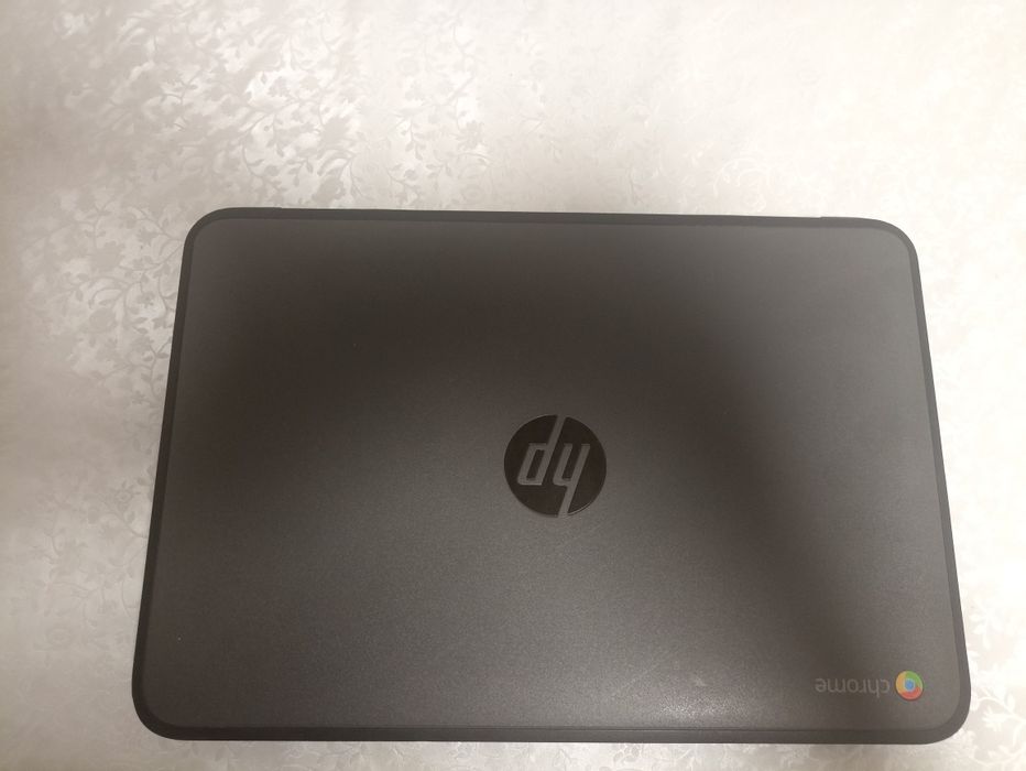 Hp ChromeBook 11 G8 EE 11.6" HD (1366*768)/Celeron N3060/RAM 4/SSD32