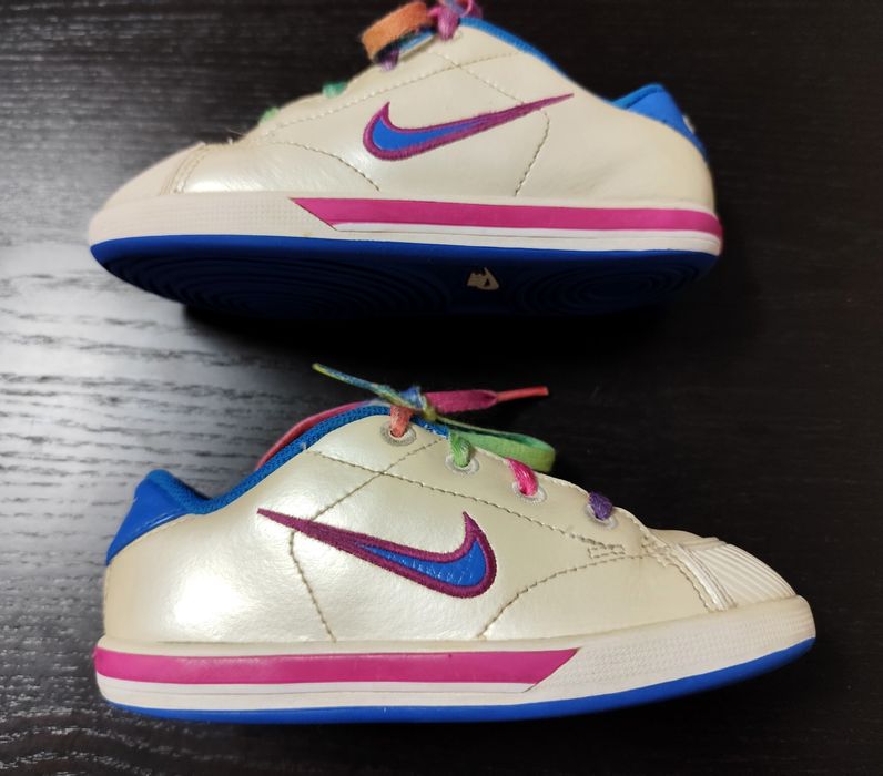 Sapatilhas para Menina marca Nike (Tam. 27)