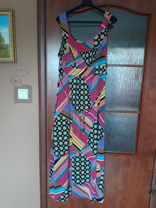 Długa kolorowa sukienka rozmiar 44/46/48  4XL