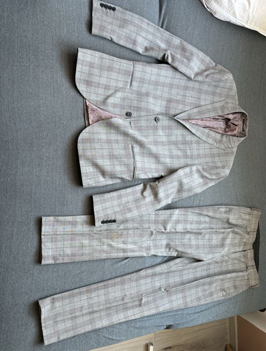 Sprzedam garnitur. Jak nowy