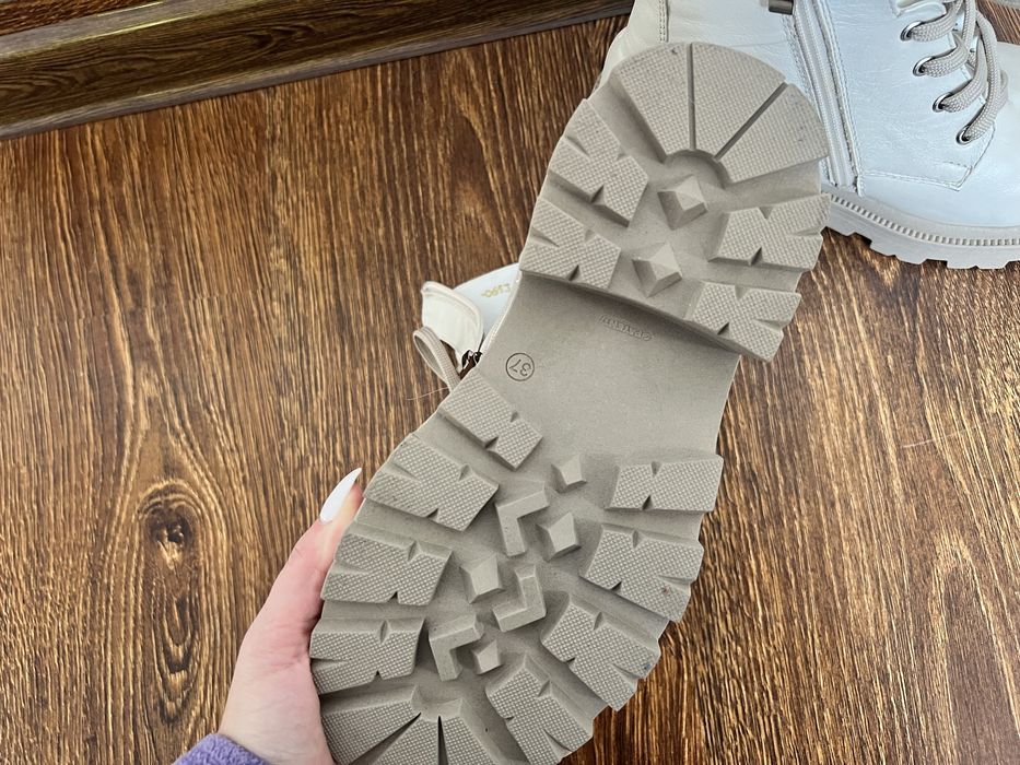 Ботінки ботинки черевики обувь взуття зима шкіра 23 см