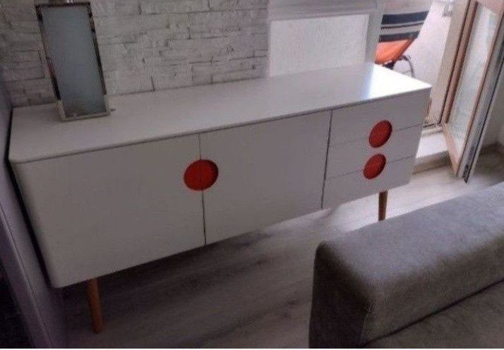 komoda biała retro