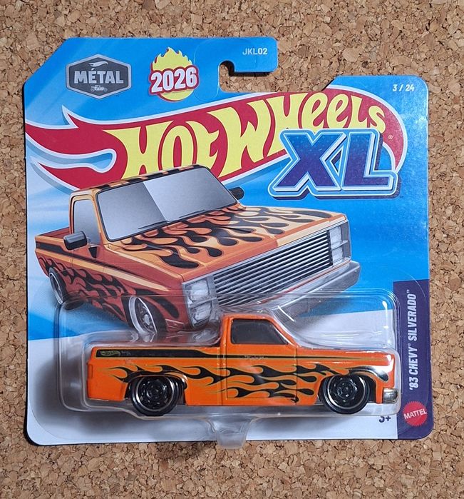 HotWheels  XL 1:43