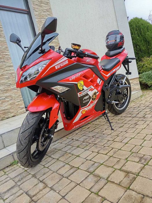 Электромотоцикл Ninja Электробайк 2950W шлем ПОДАРОК чорний 55 a Li-on