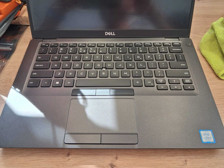 Dell latitude 5401 на запчастини