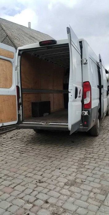 Вантажні перевезення без посередників — чистий бус, 1,5 т