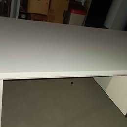 Secretária metálica com 3 gavetas #