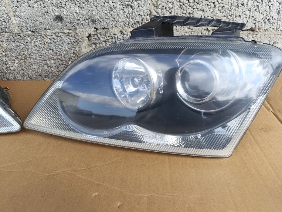 Фари Chrysler Pacifica Паціфіка