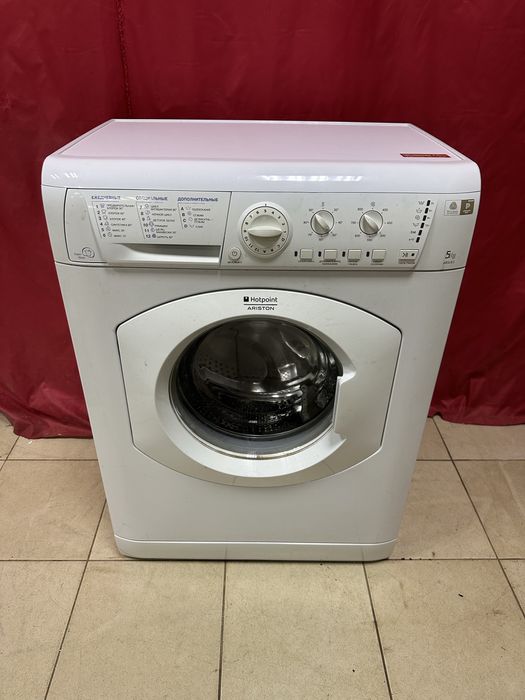 Стиральная машина Hotpoint Ariston ARSL 85