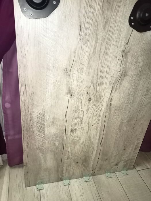 Стол кухонный  навесной крепится к стене 120×65