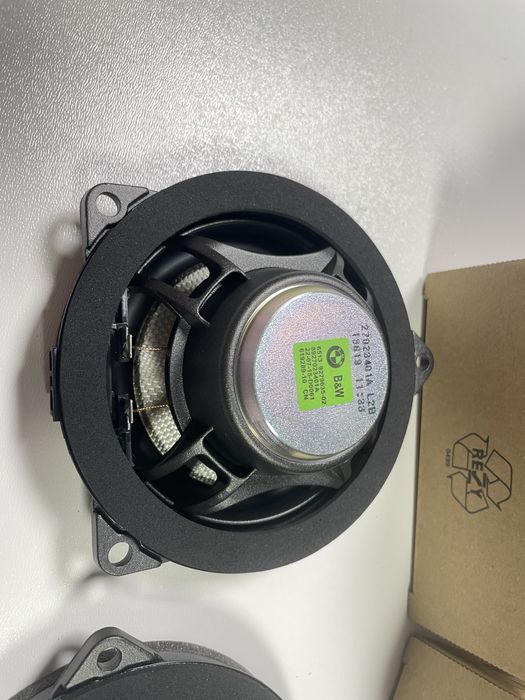 Динамік BMW Bowers & Wilkins | Mid-Range