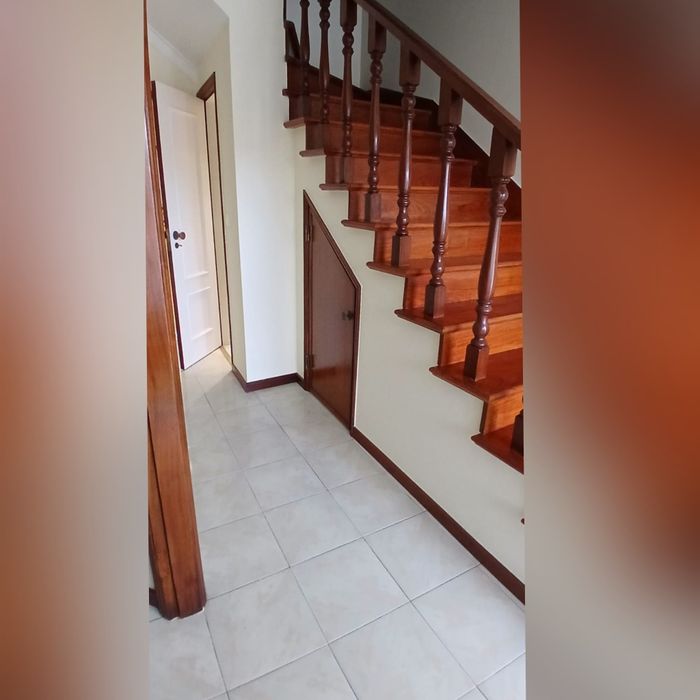 Arrendo vivenda em St. Amaro de Oeiras