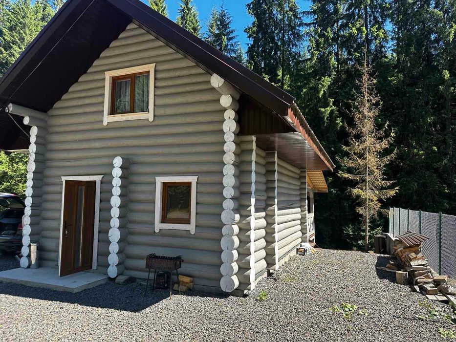 Продається дачний будинок в с. Синевир