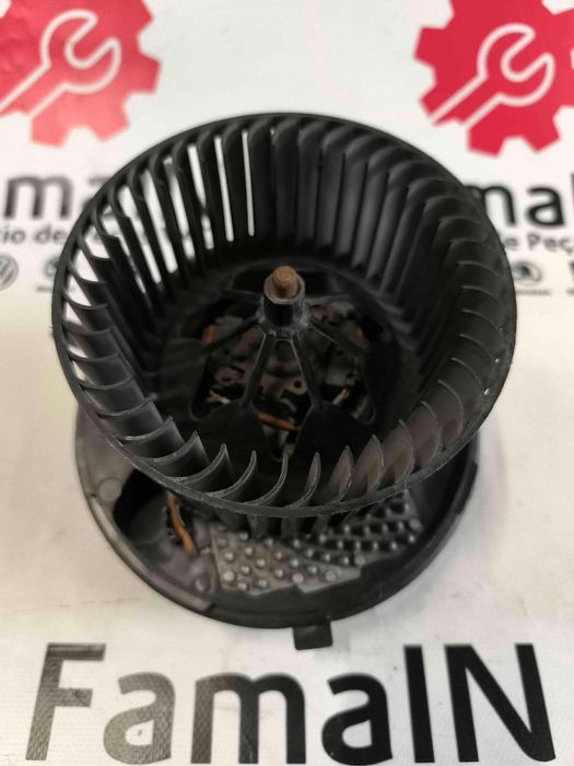 Motor da Chauffage / Sofagem VW GOLF V 2.0 GTI (147 kW / 200 cv) [10.2004 - 02.2009] 3C1820015J (OEM) | 3C0907521B (OEM) | F011500045 (OEM)