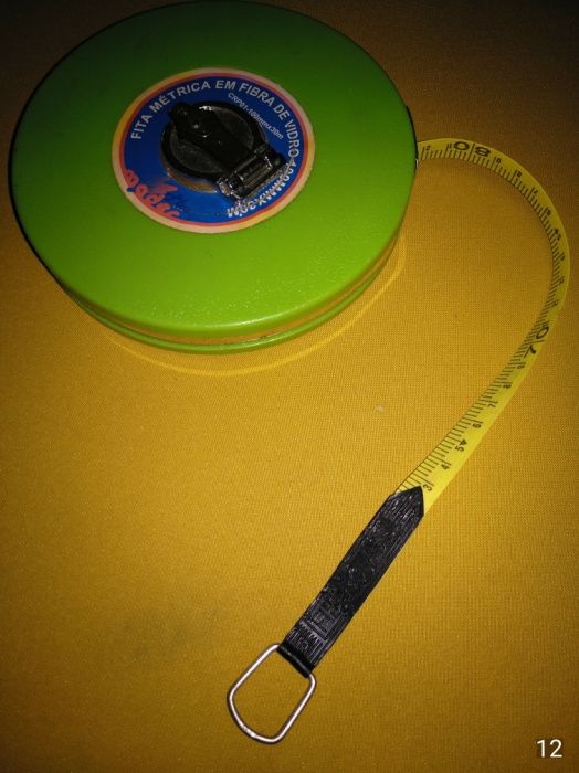 Fita métrica com 30 metros