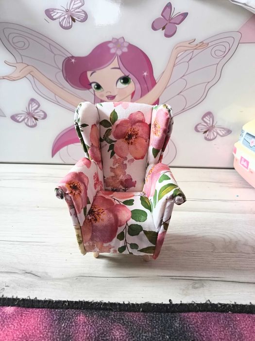 Lalki barbie,meble dla lalek,fotel
