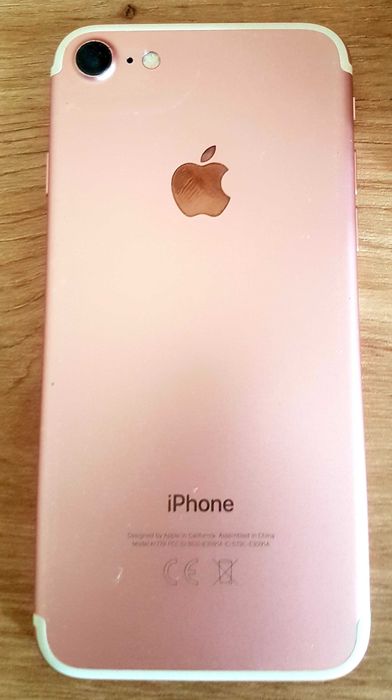 Смартфон IPhone 7  128Gb Rose Gold Touch Id