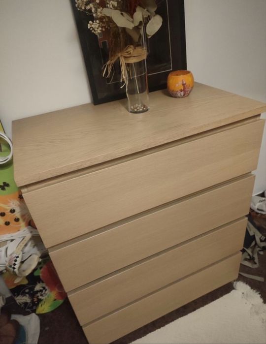 Comoda gavetas Malm IKEA roble