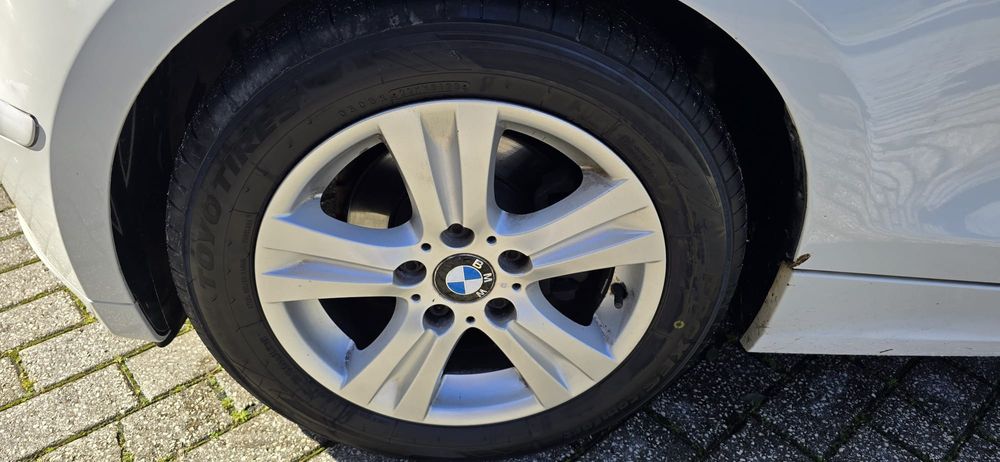 BMW Série 1 116d 2010
